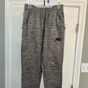 Nike Dri Fit Sweatpants!! Size Large